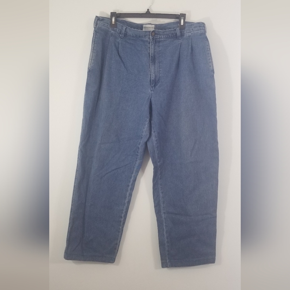 Knightsbridge Denim Jean's. Medium Wash. Waist 38" Length 30".